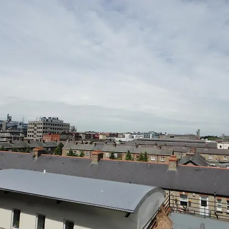 Bed & Breakfast On The Liffey