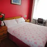 Bed & Breakfast On The Liffey