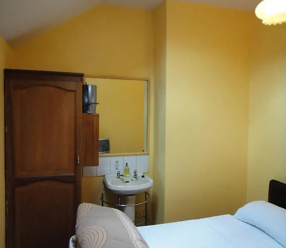 Bed & Breakfast On The Liffey 2*