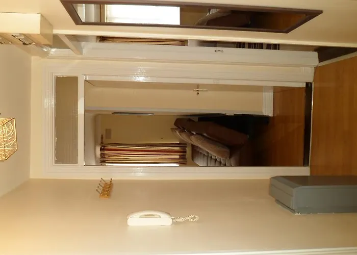 Bed & Breakfast On The Liffey 2*